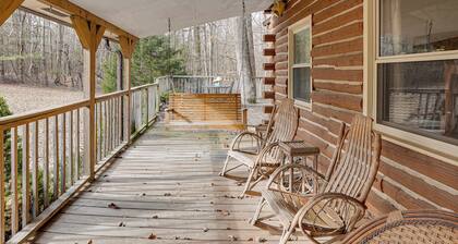 Hike, Fish & Boat Nearby! Bloomington Family Cabin