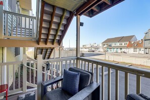 Property grounds - Walk to Everything! Ocean City Gem w/ Pool Access (Ocean City)