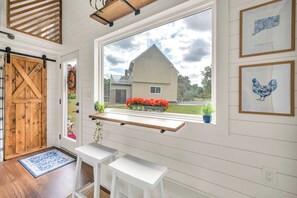 Interior - New England Tiny Home Experience: Coffee & More! (Cromwell)