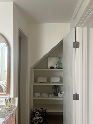 The Walter B Room at The Ball Ground House