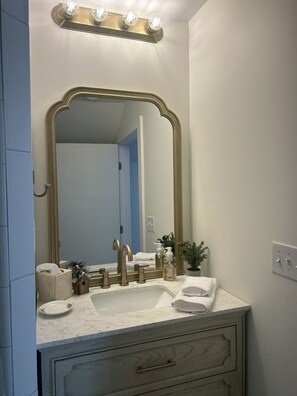 Haartrockner, Handtücher