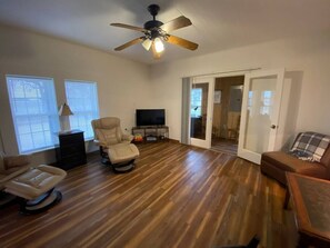 Älytelevisio, kirjoja