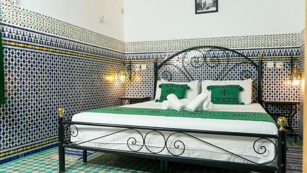 Elite Triple Room | In-room safe, desk, laptop workspace, soundproofing