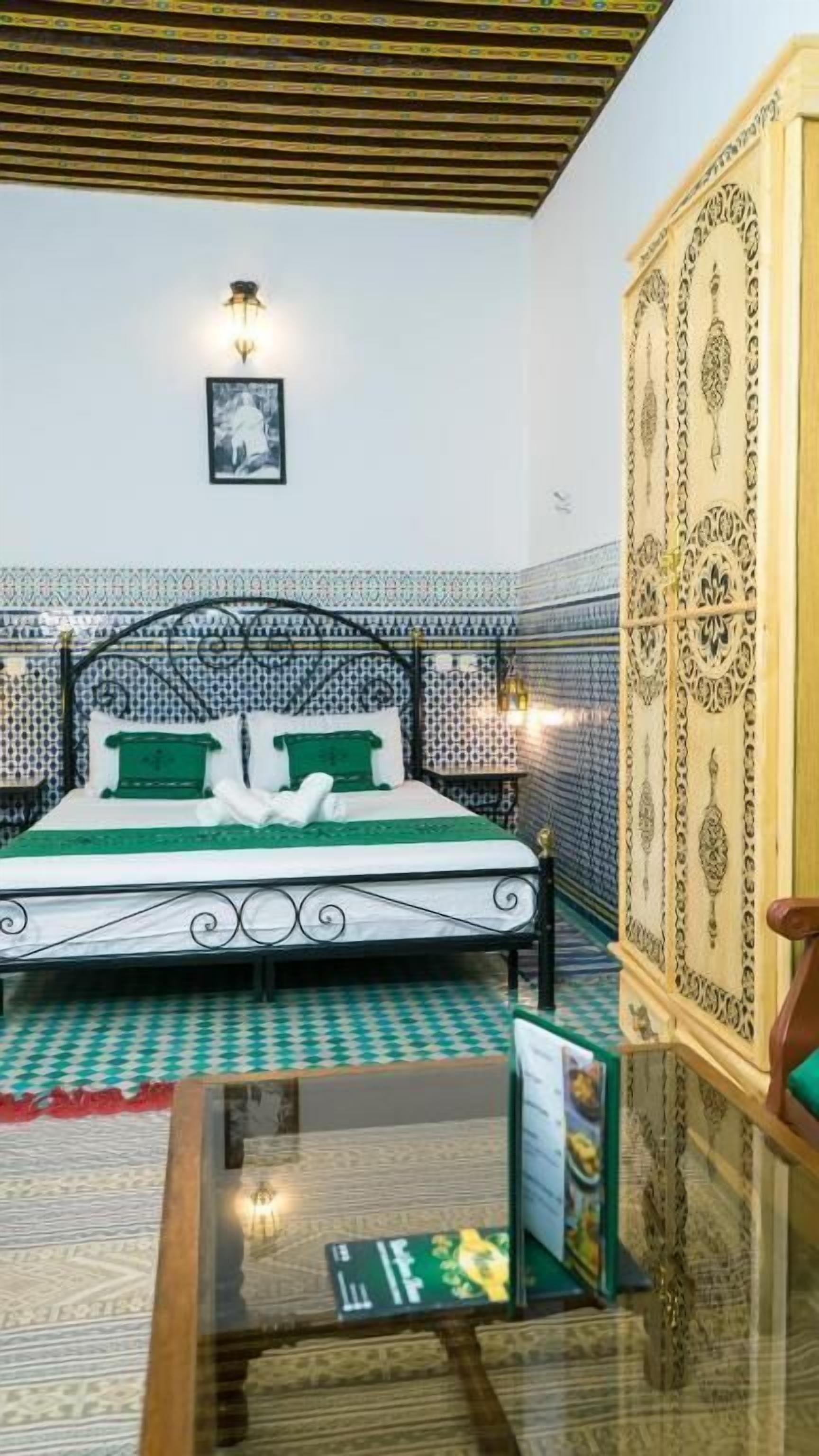 Elite Triple Room | In-room safe, desk, laptop workspace, soundproofing