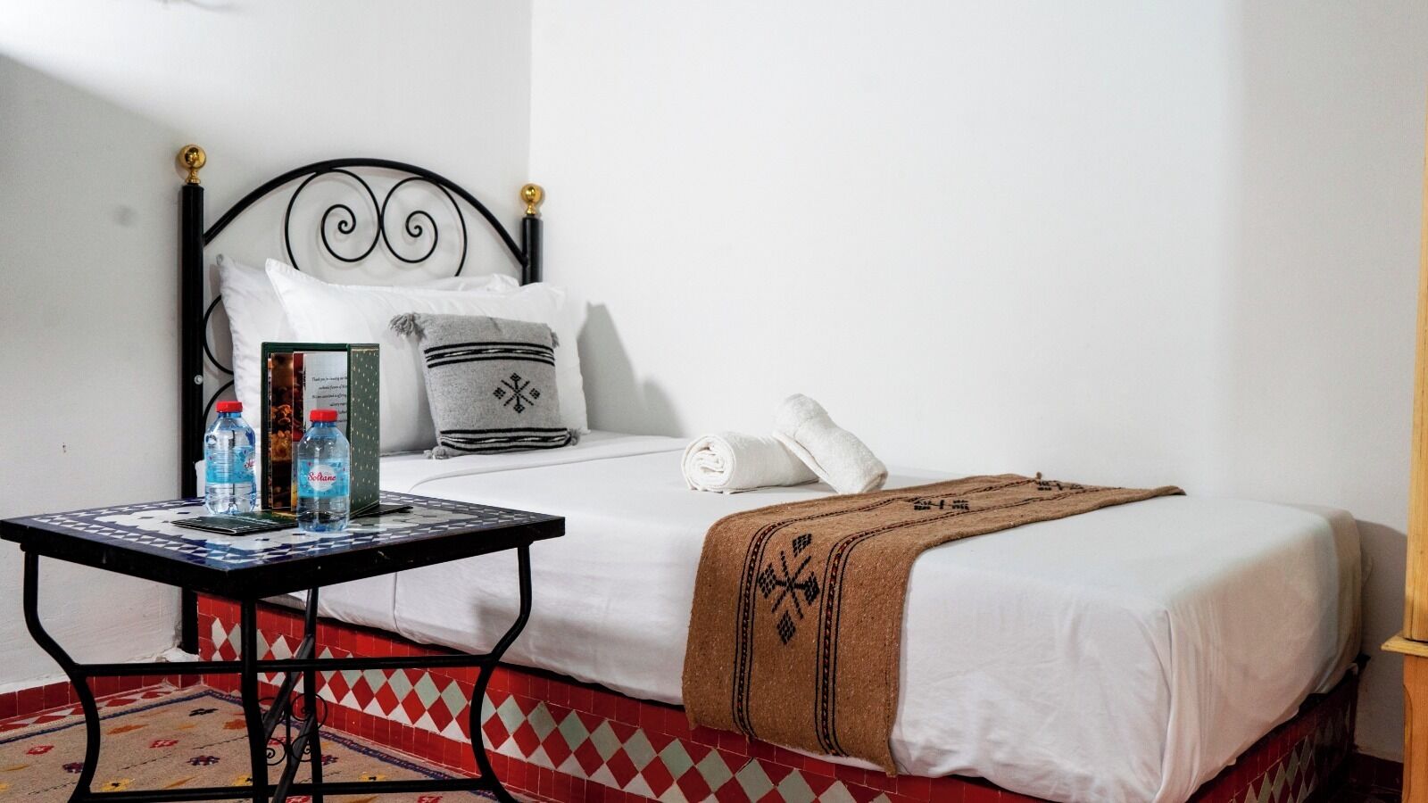 Superior Triple Room | In-room safe, desk, laptop workspace, soundproofing