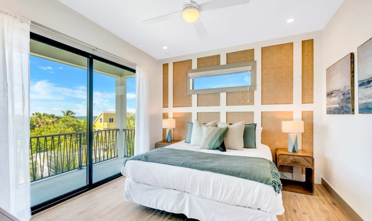 9 bedrooms, iron/ironing board, WiFi, bed sheets