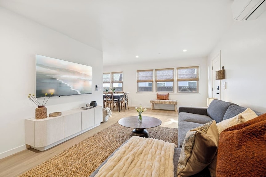 Casa Yano Apartment 2 - Coastal Comfort - Goleta, CA