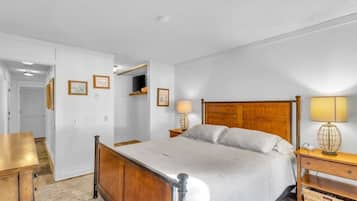 4 chambres, fer et planche à repasser, lit parapluie, Wi-Fi gratuit