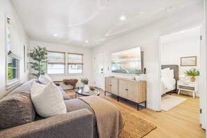 TV - Casa Yano Apartment 6 - Coastal Comfort (Santa Barbara)