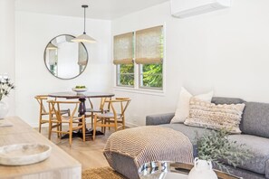 TV - Casa Yano Apartment 6 - Coastal Comfort (Santa Barbara)