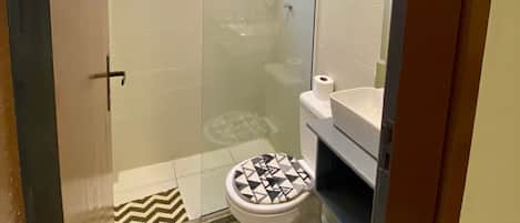 Towels, toilet paper