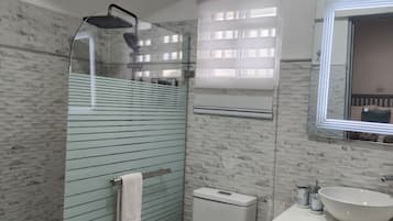 Standardzimmer | Badezimmer