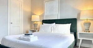 2 Schlafzimmer, Bügeleisen/Bügelbrett, kostenloses WLAN, Bettwäsche
