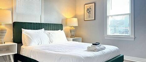 2 habitaciones, tabla de planchar con plancha y wifi gratis