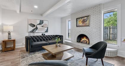 5BR sleeping 10 near SNU — a well-run group house, responsive hosts. #NW25