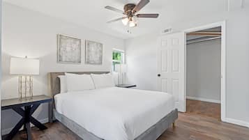 7 bedrooms, iron/ironing board, travel crib, free WiFi