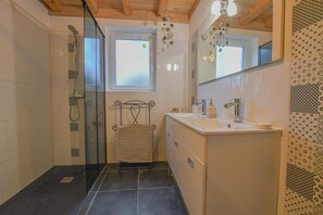 Shower, towels - La Maison de Papy - COURTERANGES (COURTERANGES)
