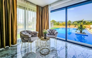 Pool - Amazing home in Donji Prolozac (Donji Prolozac)