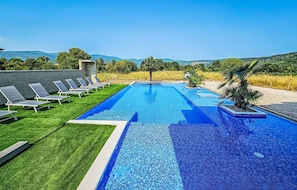Pool - Amazing home in Donji Prolozac (Donji Prolozac)