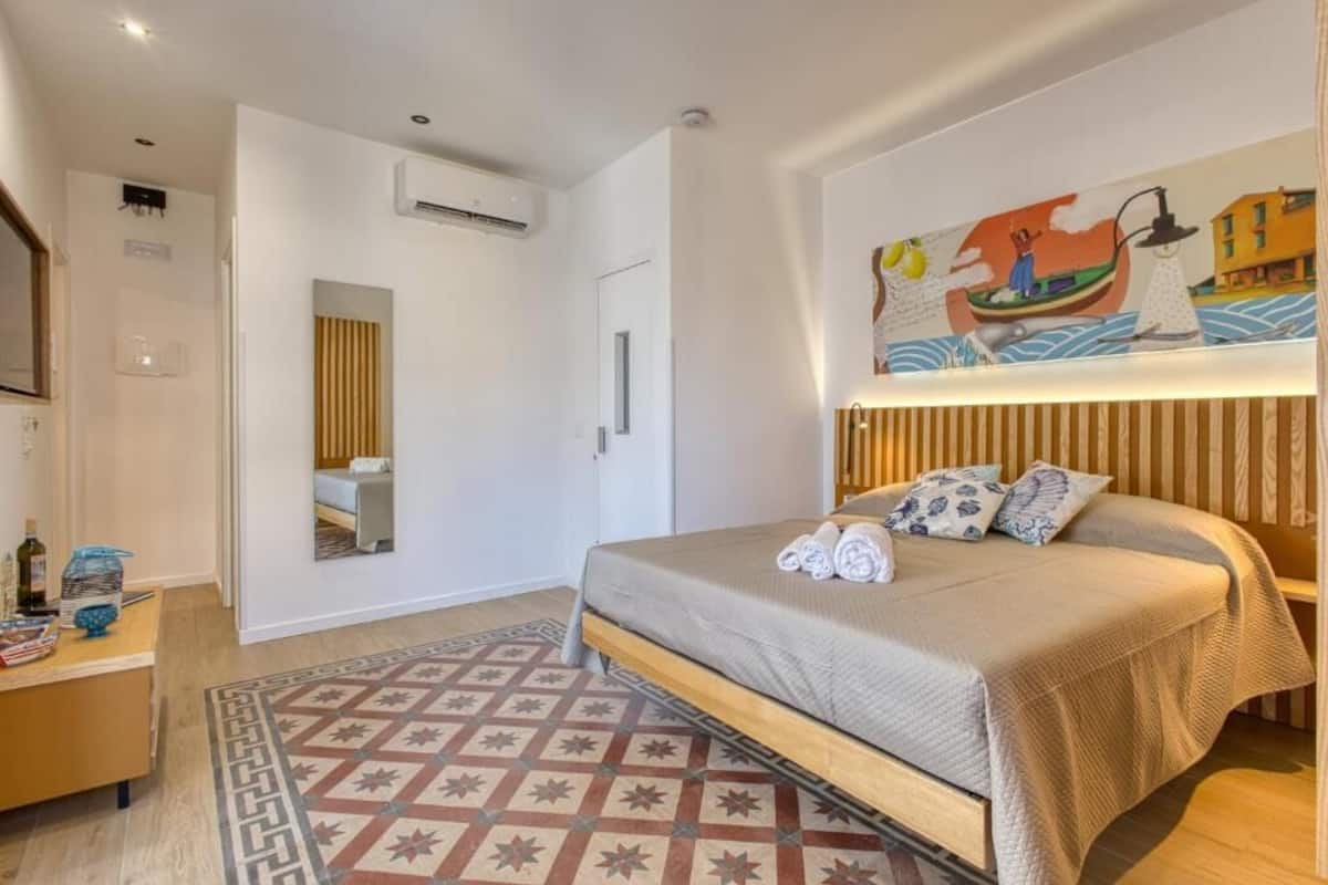 Appartement Panoramique, 1 chambre, cuisine, vue mer | Matelas mémoire de forme, rideaux occultants, fer et planche à repasser