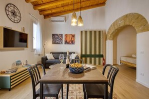 Exclusive Apartment, 1 Bedroom, Balcony | Dining - VFH La Rada Apartments (Porticello)