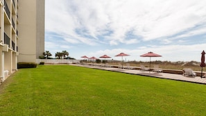 Terrace/patio - A Classic Beachfront Escape in North Myrtle Beach- Peppertree By The Sea-2 Bd. (North Myrtle Beach)