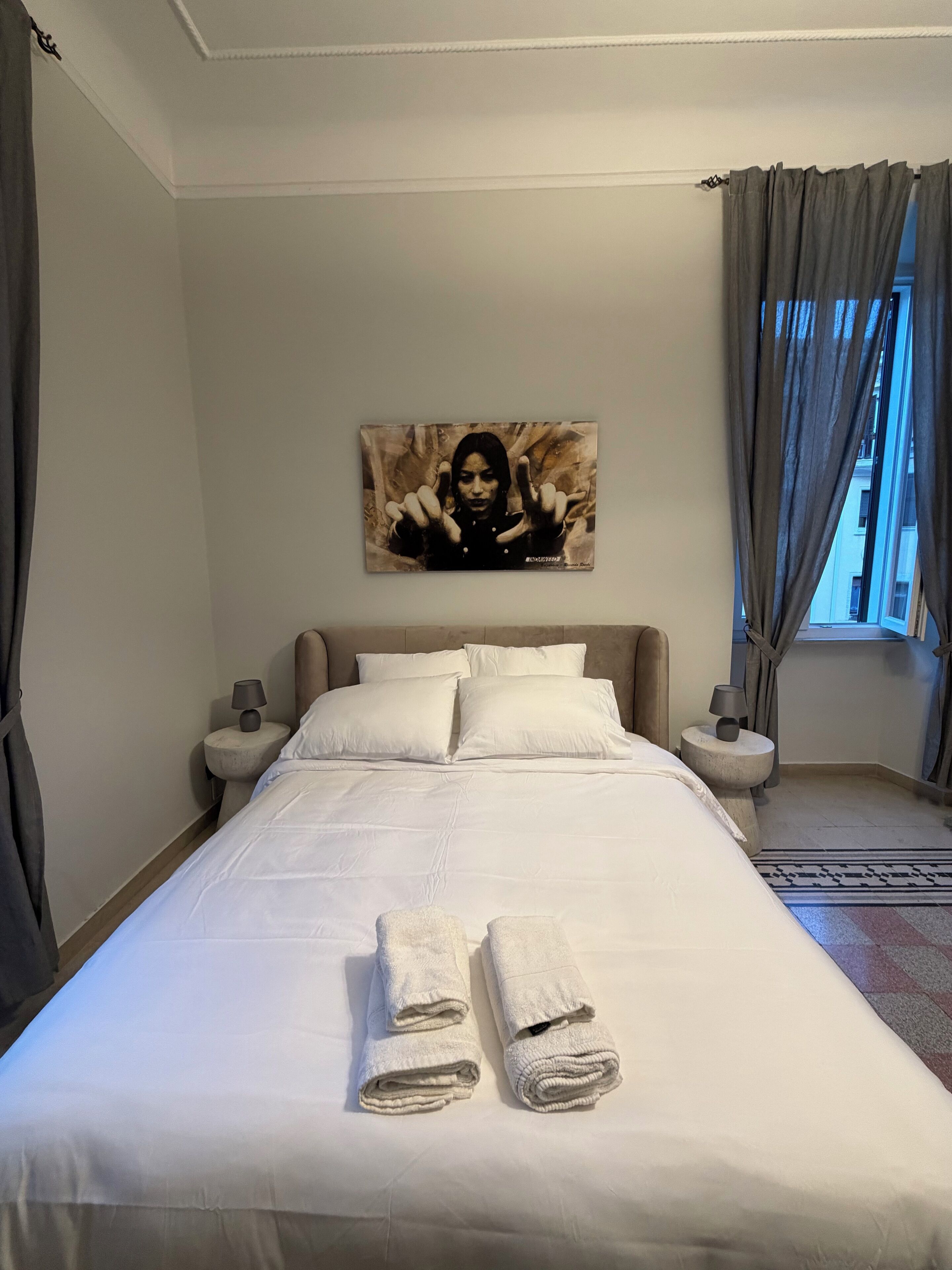 3 chambres, fer et planche à repasser, Wi-Fi, draps fournis