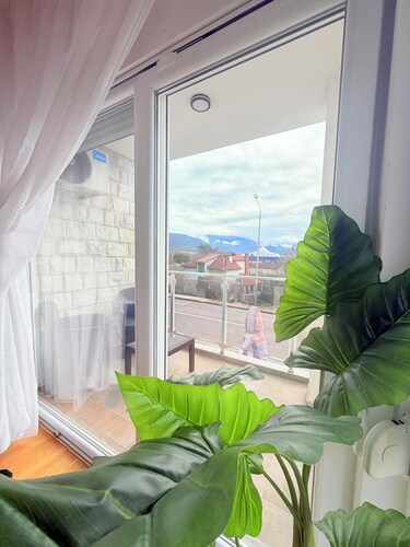 Zenith Apartment -  Beach & Private Parking