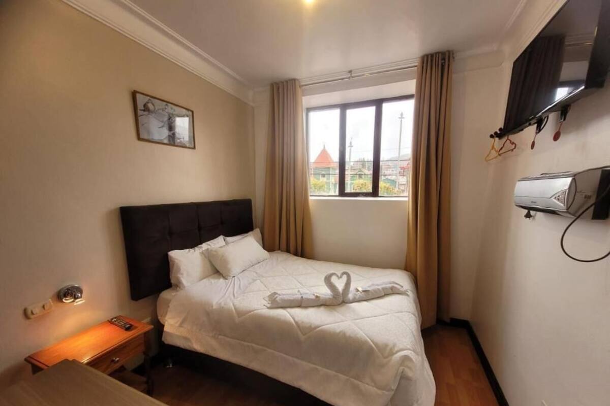 Soundproofing, free WiFi