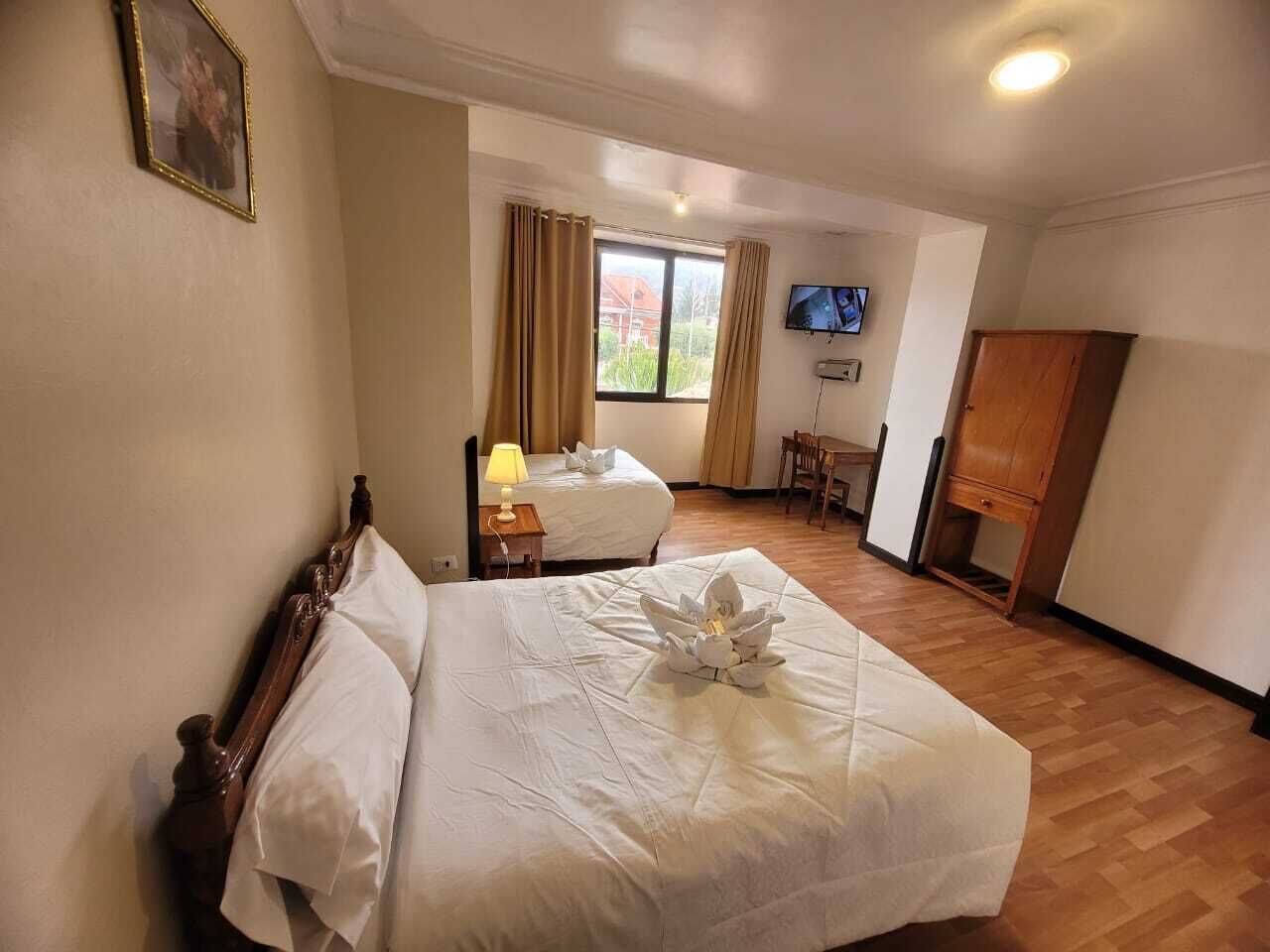 Soundproofing, free WiFi