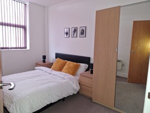 2 chambres, Wi-Fi gratuit, draps fournis