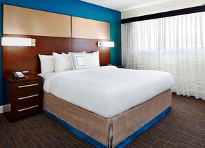 Desk, laptop workspace, blackout drapes, iron/ironing board - Extended Stay America Suites - Houston - Galleria (Houston)