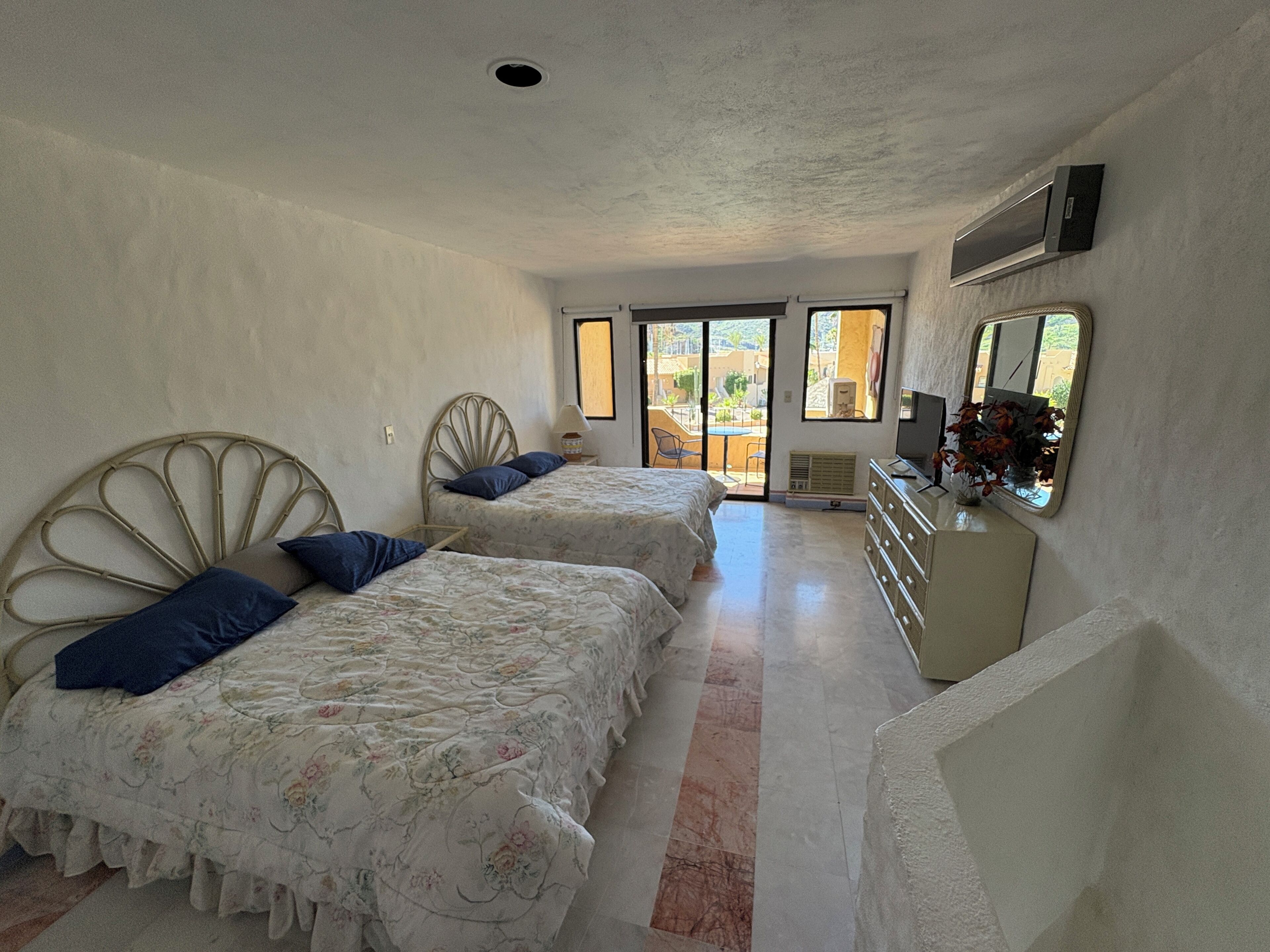 1 soverom, strykejern/-brett, wi-fi og sengetøy