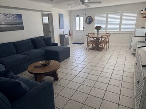 Luokittelematon kuva, 2 kautta 22, painike