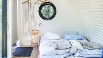 3 bedrooms, travel cot, free WiFi