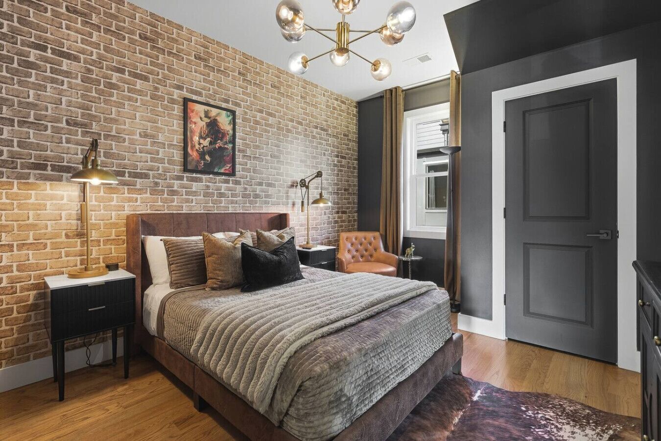 4 bedrooms, WiFi, bed sheets