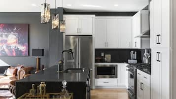 Fridge, microwave, oven, stovetop