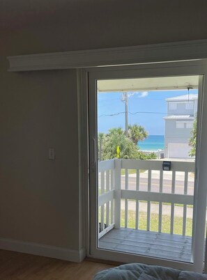 Interior - 2-bedroom townhome in quaint Ponce Inlet, with direct private beach access! (Ponce Inlet)