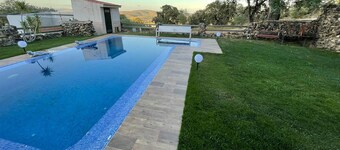 Stunning home in El Castillo de las Gua