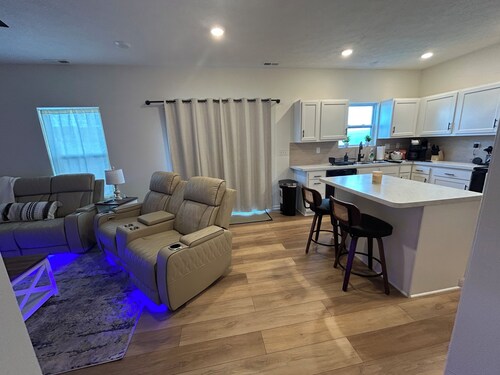 Peaceful 3-bedroom home with heart in charming Martinsville