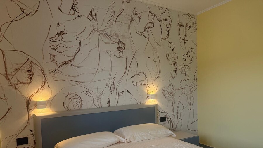HOTEL PICCOLO PARADISO