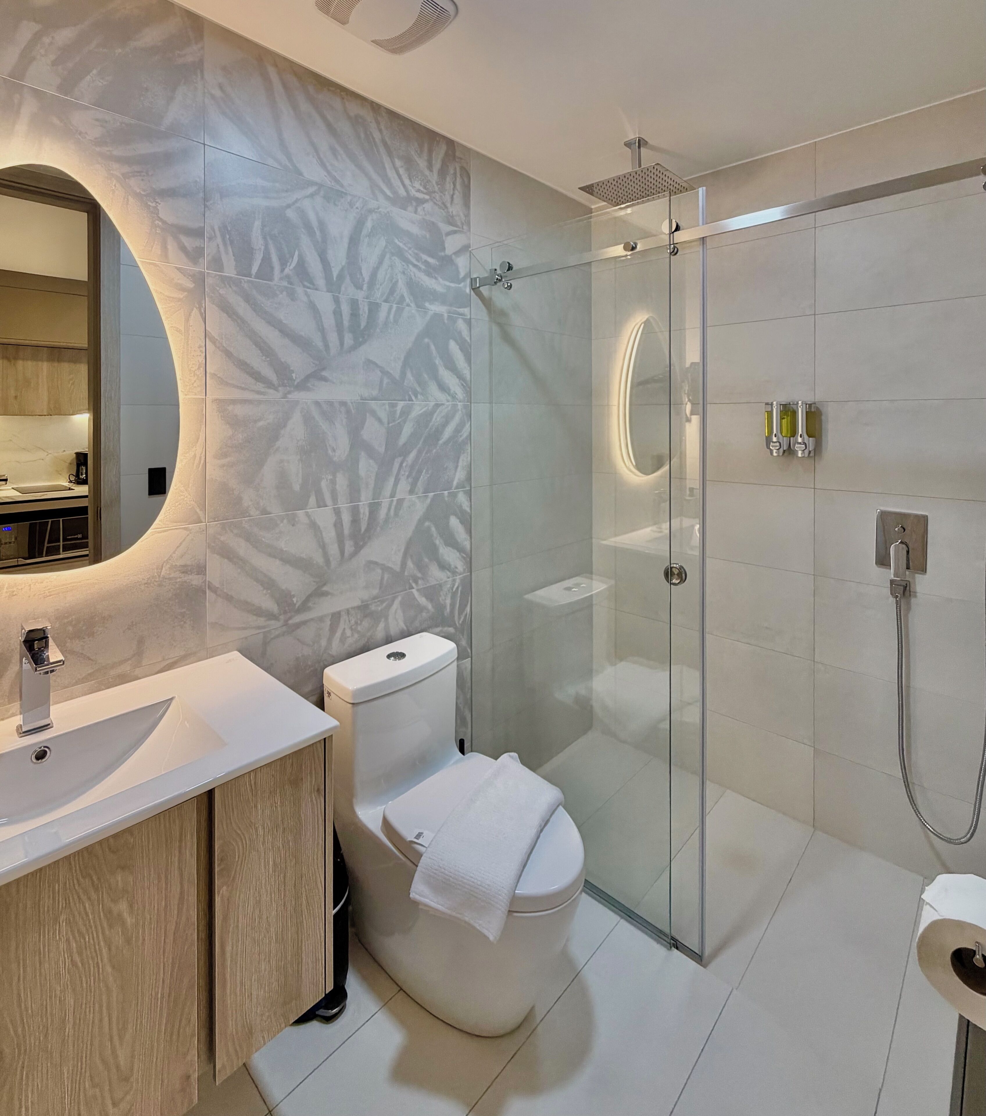 Standard Studio | Bathroom | Shower, hair dryer, towels, soap