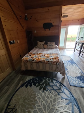 Bügeleisen/Bügelbrett, WLAN, Bettwäsche