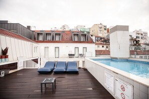 Pool - FLH Intendente Chic Apartment with Rooftop Pool (Lisboa ciudad)