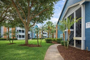 Exterior - Modern Orlando Getaway Near Universal Free Parking Fast WiFi AC Clean & Cozy (Orlando)