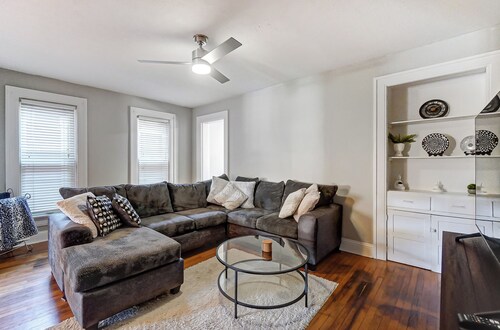 Quiet Oregon District Home, Walk to Dining & Downtown