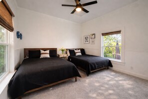 3 dormitorios, tabla de planchar con plancha, wifi y ropa de cama
