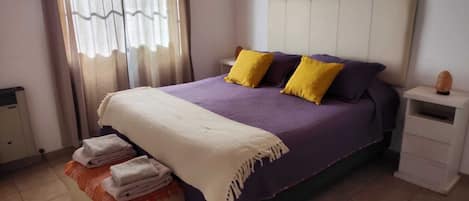 1 bedroom, WiFi, bed sheets