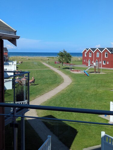 Holiday apartment with sea view