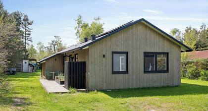 Cozy little cottage close to the Limfjord